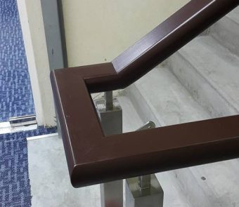 Staircase Handle and Table 01